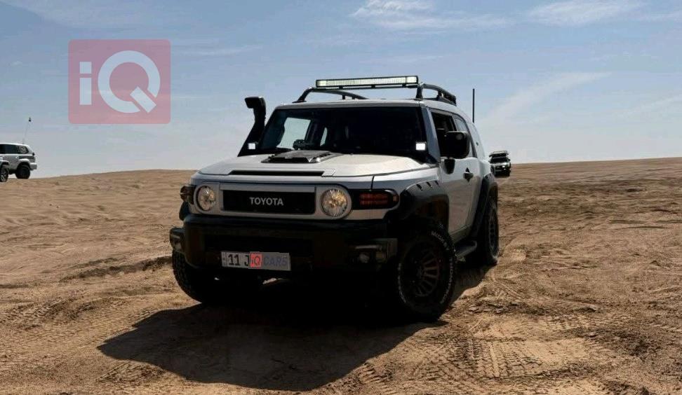 تويوتا إف جي كروزر